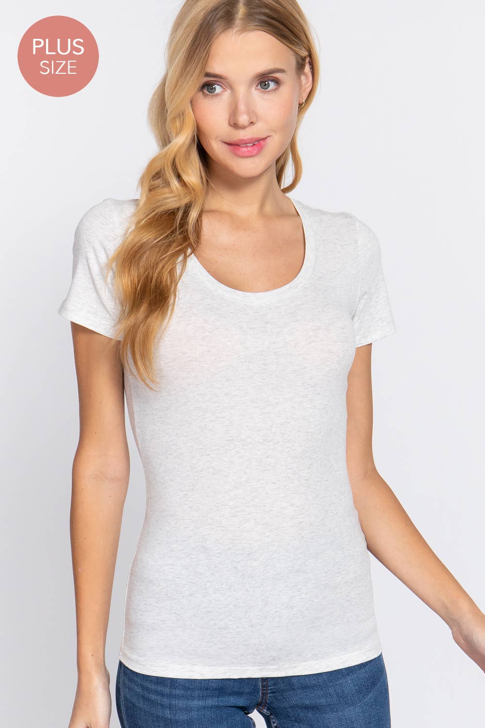 Active Basic | Active USA - Vente T-shirt – femme - [GRANDE TAILLE] Haut à manches courtes en jersey de coton à encolure dégagée1