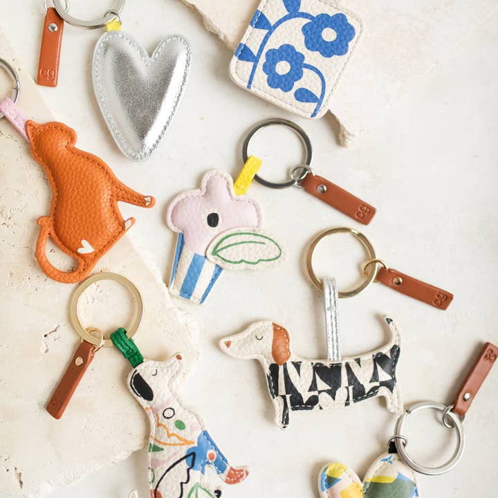 Caroline Gardner - Wholesale Keychain - Women's - Checkmate Hearts Sausage Dog Novelty Keyring