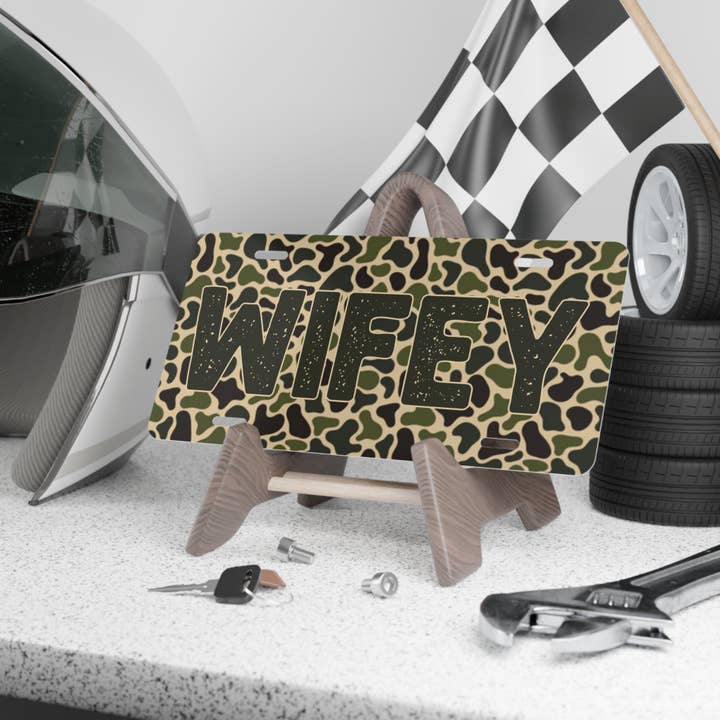 Grassy Creek Designs - Wholesale Sign - Retro Hunting Vibes Old Skool Camo "WIFEY" Decorative License Plate