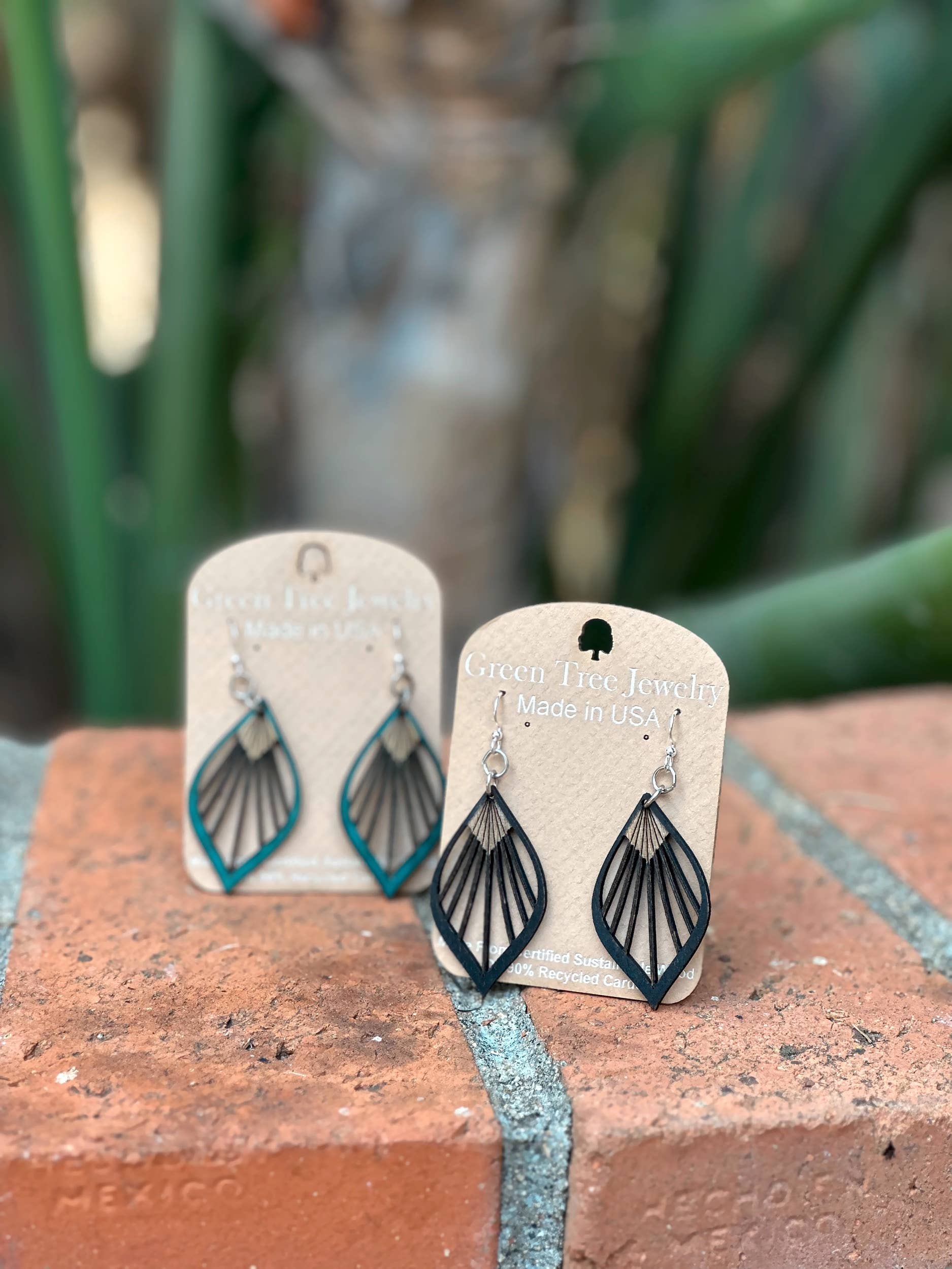 Green Tree Jewelry – wholesale Dangle earrings – Fan Leaf Palm Earrings4