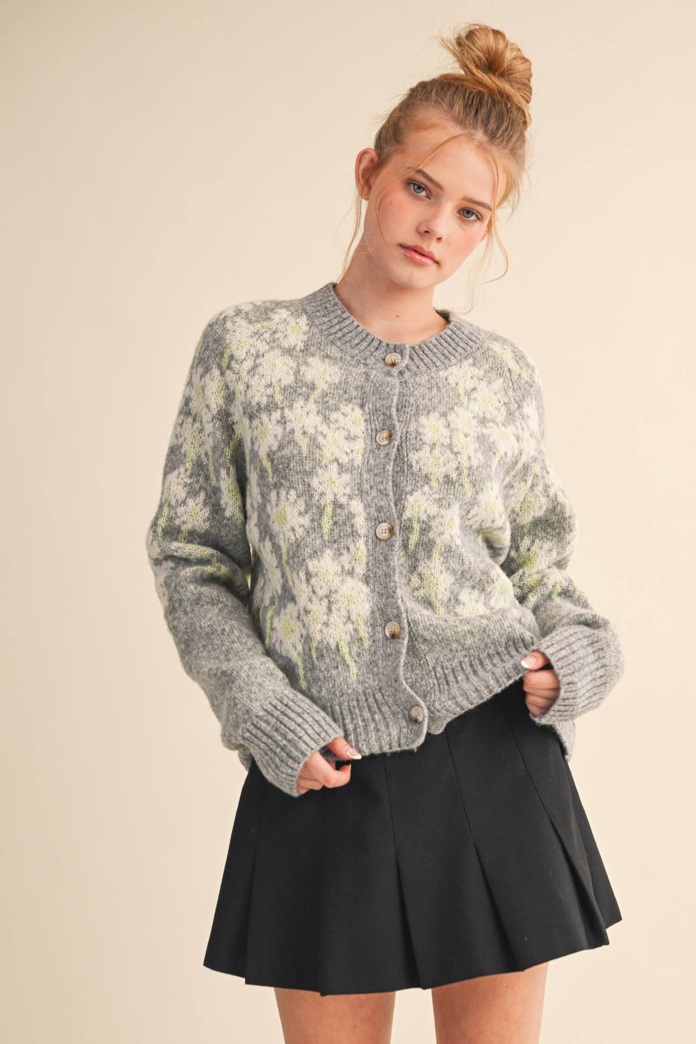 &MERCI - Wholesale Cardigan - Women's - FLORAL KNIT BUTTON DOWN SWEATER CARDIGAN MSW1123825