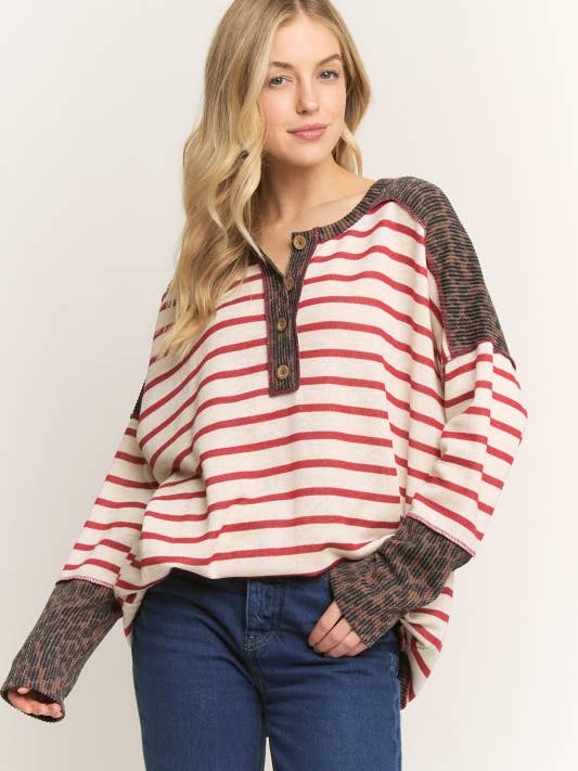 HEIMISH - Wholesale Tunic - Women's - ET7986-11 LONG SLEEVE ROUND NECK STRIPE AND ANIMAL PRINT TOP4