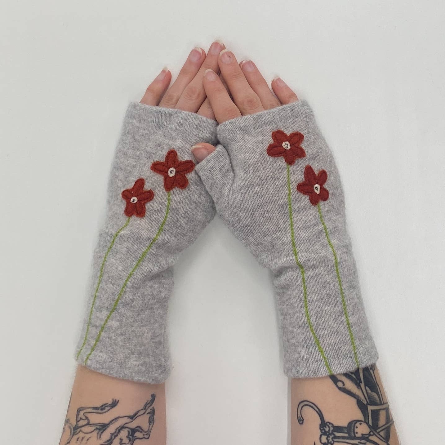 Sardine Clothing Co. - Vente Gants – femme - Gants en cachemire sans doigts - Fleur sauvage7