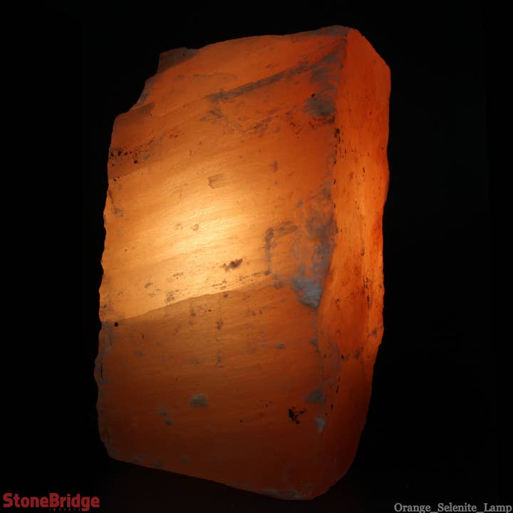 Seleniet Oranje Lamp - 8" voor wholesale door Stonebridge Imports
