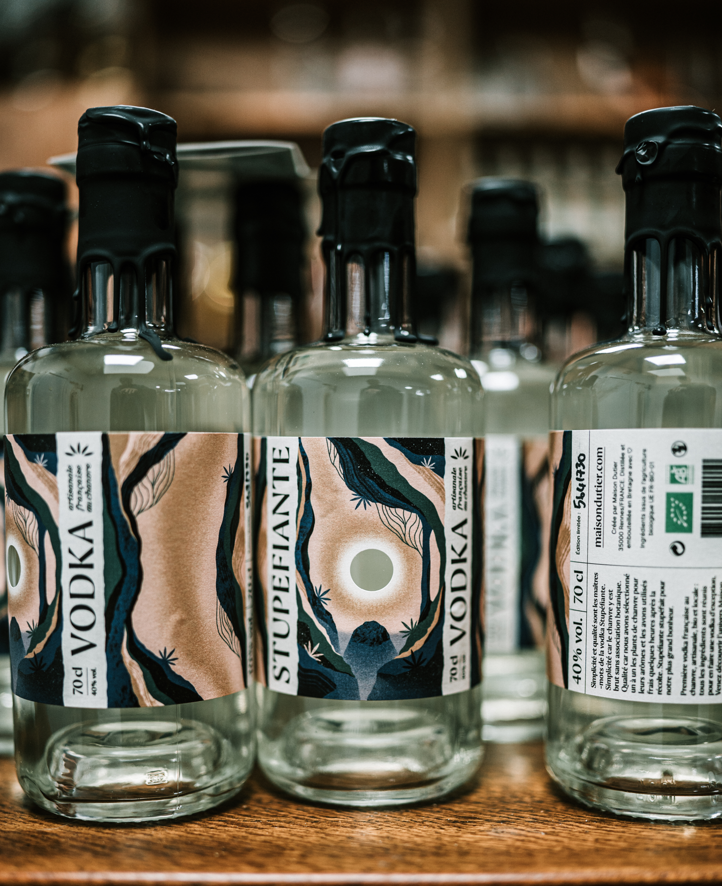 Maison Dutier - Vendita all'ingrosso Vodka - Straordinaria vodka biologica artigianale alla canapa | Maison Dutier (Mil.2021)1