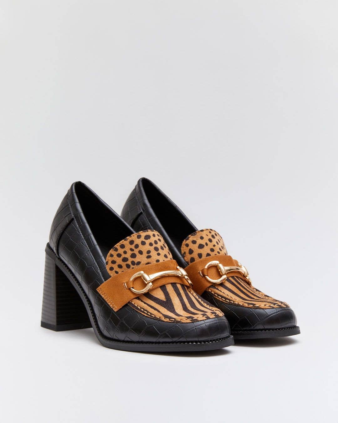 SWEET MAGIC MODA Y COMPLEMENTOS - Wholesale Platform Heels - Women's - SQUARE IMITATION LEATHER HIGH HEEL SHOE 9