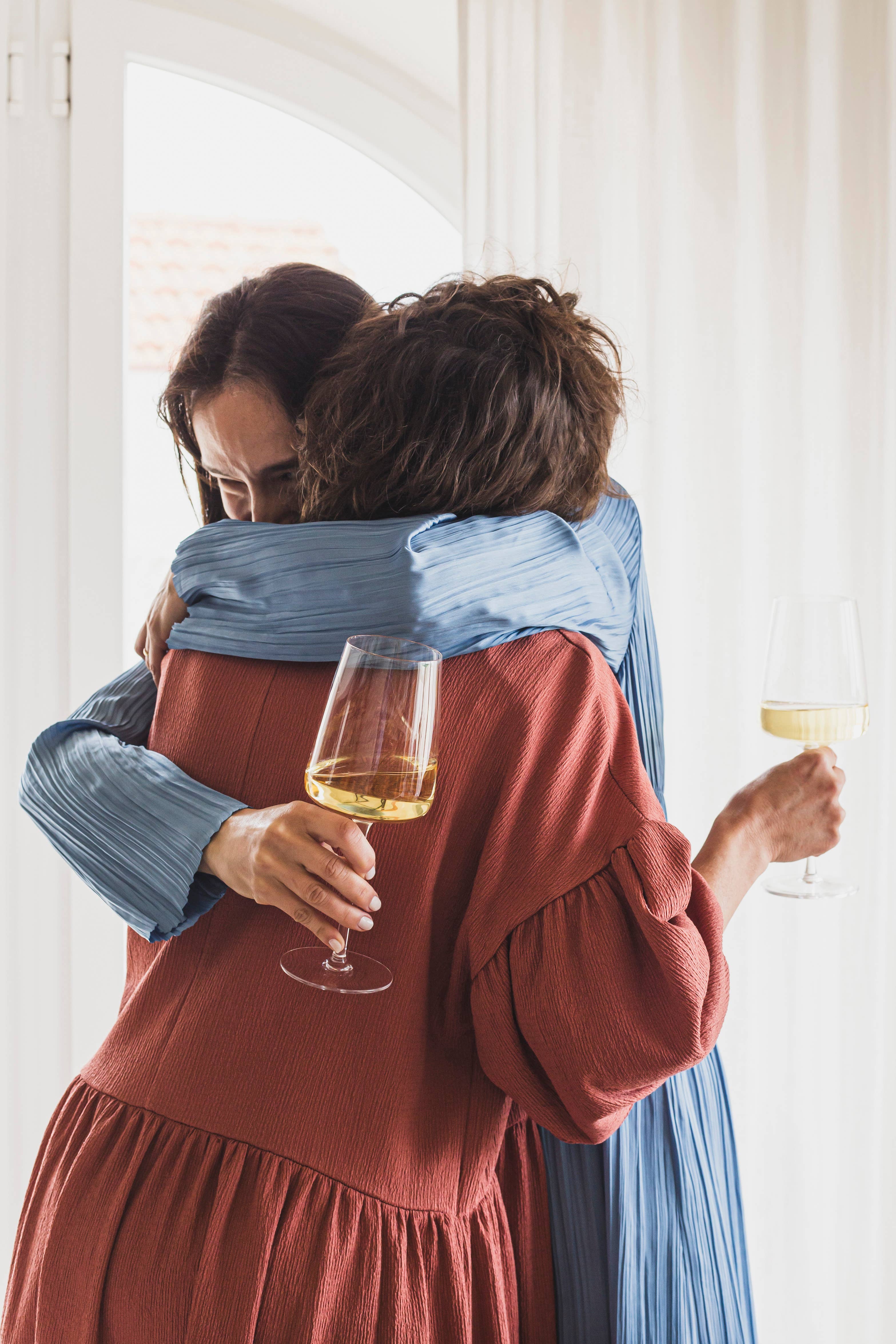 over&back - Wholesale Wine Glass - Modern Mouth-Blown Glassware – Service for 46