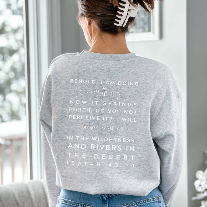 Faith & Life Christian Brands – wholesale Graphic sweatshirt – Women’s – Isaiah He Will Make A Way New Year Bible Verse Crewneck15