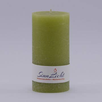 Rustik grön blockljus | Ø 5,6 cm, höjd 10,5 cm för wholesale av SinnLicht