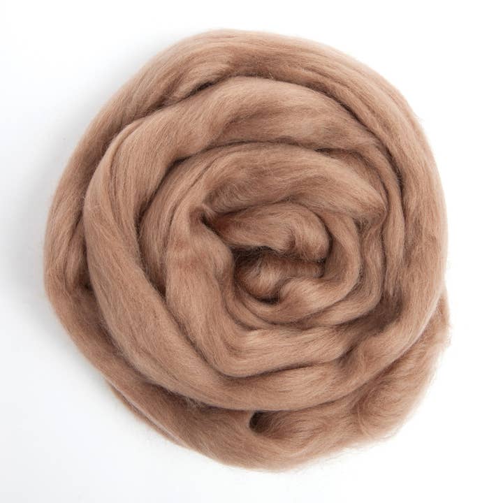 Desert Breeze Distributing - Wholesale Craft Supplies - Merino Wool Top Roving, Mocha Brown, 1 ounce