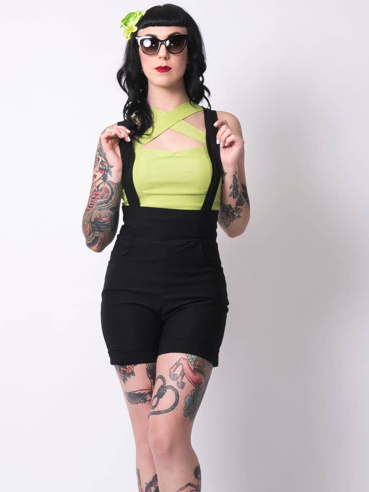 Mansfields shorts - Black for wholesale by Putré-Fashion