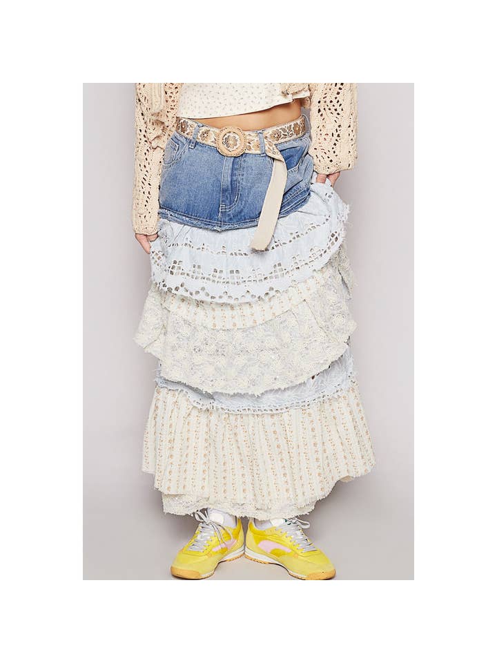 Pol Clothing - Wholesale Skirt - Women's - Floral print woven ruffle skirt