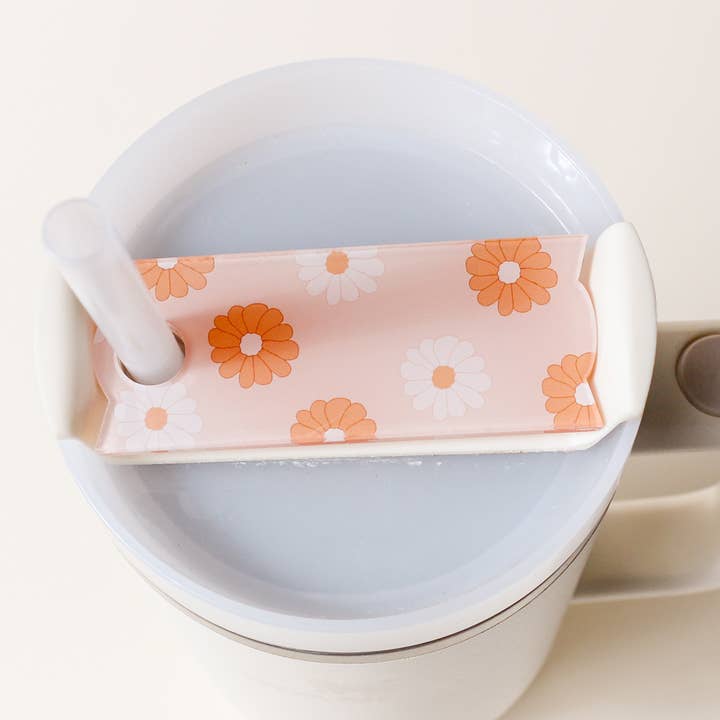 The Darling Effect - Wholesale Drink Lids - Tumbler Lid Tag-Darling Daisy Tan2