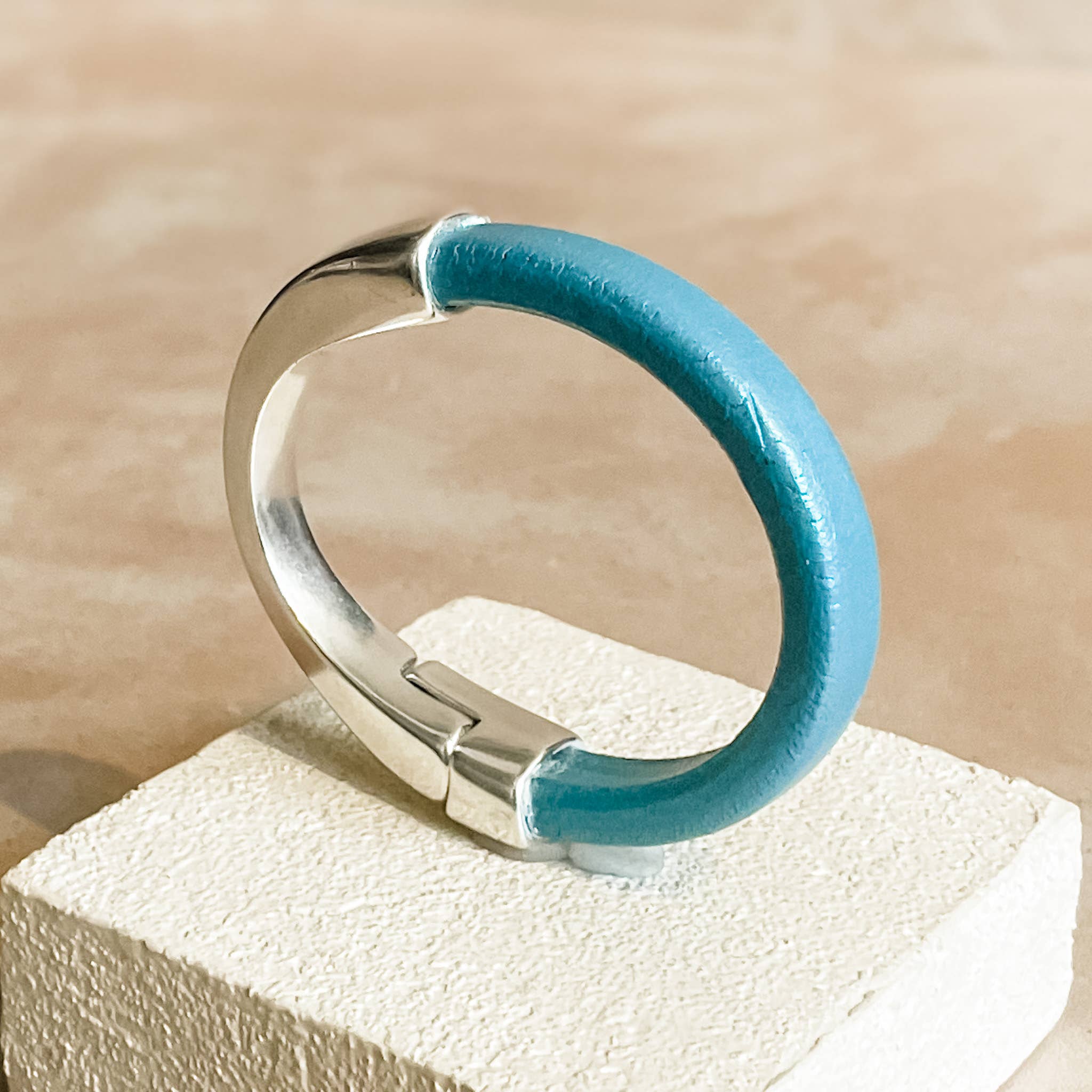 Diana Kauffman Designs - Wholesale Sieradenset - Breakaway Leather Collection Starterset met display1