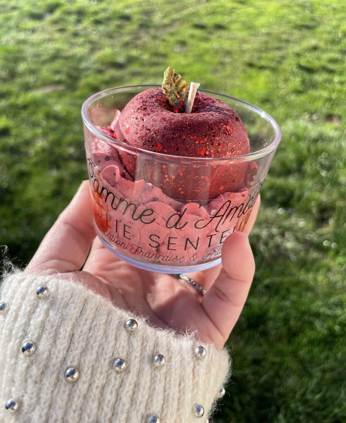 Jolie Senteur - Wholesale Grappige kaars - Chantilly kaars met appel van liefde1