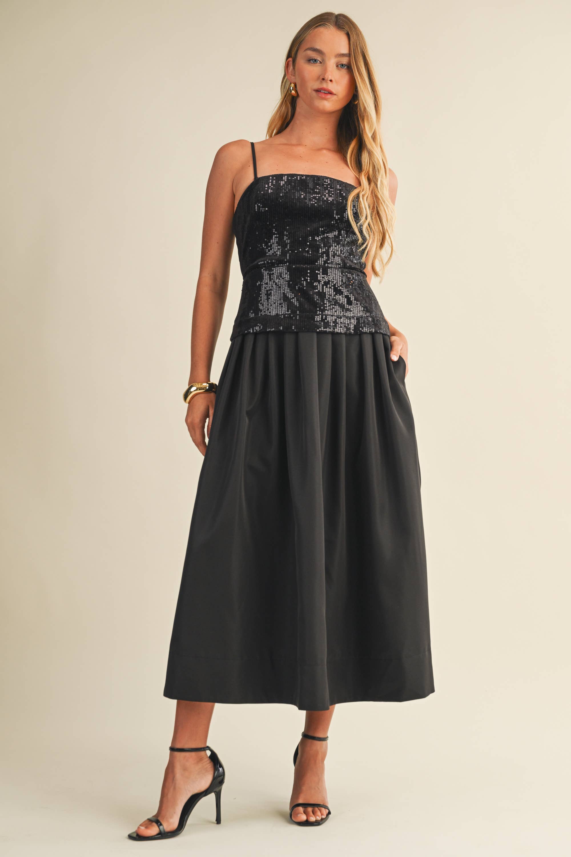 Mustard Seed – Vestido - Mulher por atacado – VESTIDO DE VELUDO COM LANTEJOULAS E ALÇA REMOVÍVEL8