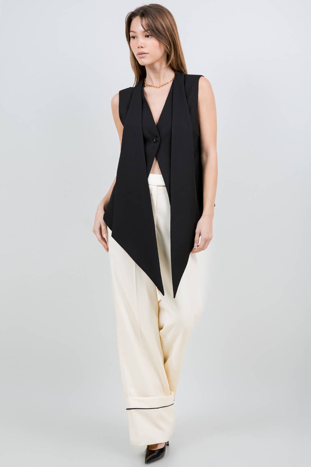 Noir GILET SANS MANCHES TISSÉ AVEC ÉCHARPE ATTACHÉE - NOIR en vente sur Faire3