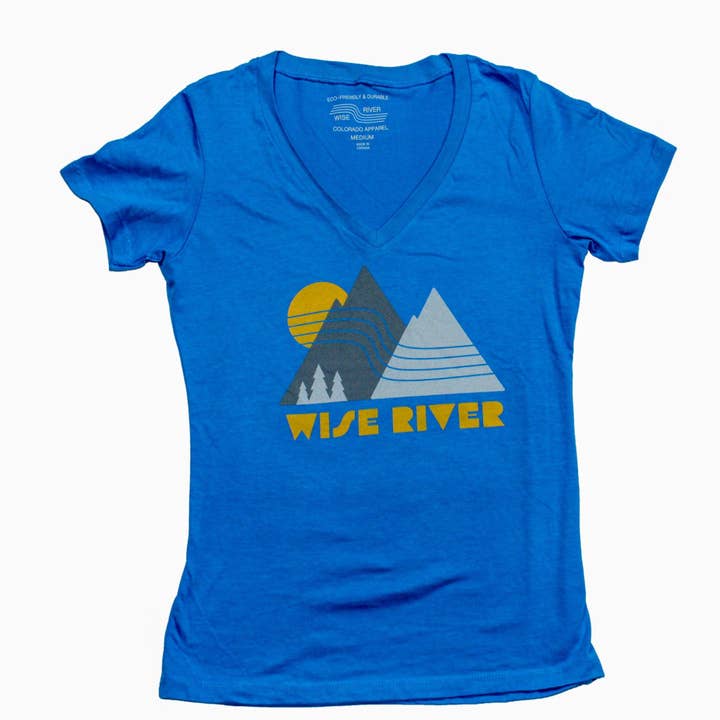 T-shirt de montagne rétro pour la vente par Wise River