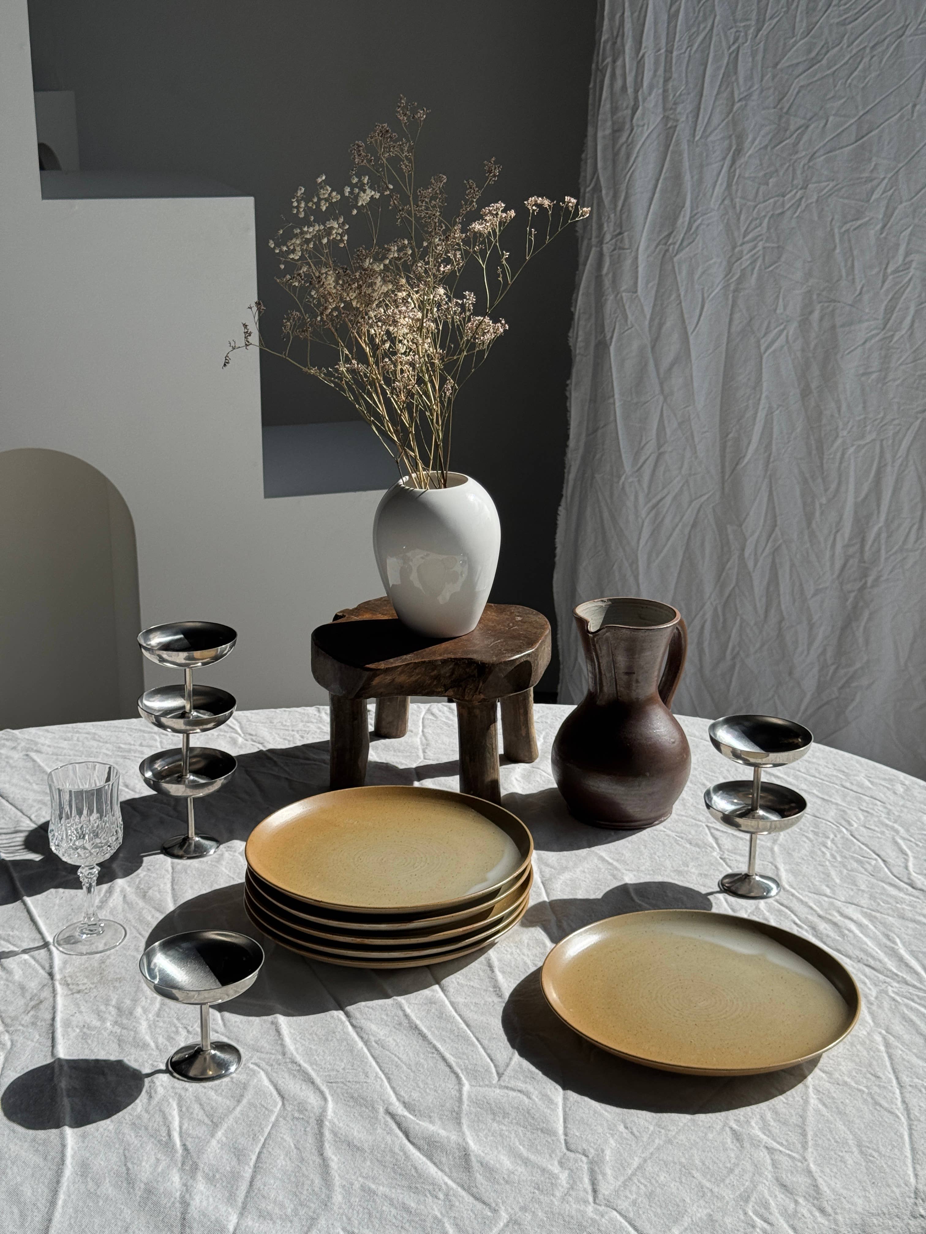 Office Objets - Wholesale Dinner Plate - Set of 6 stoneware plates Village France D2426