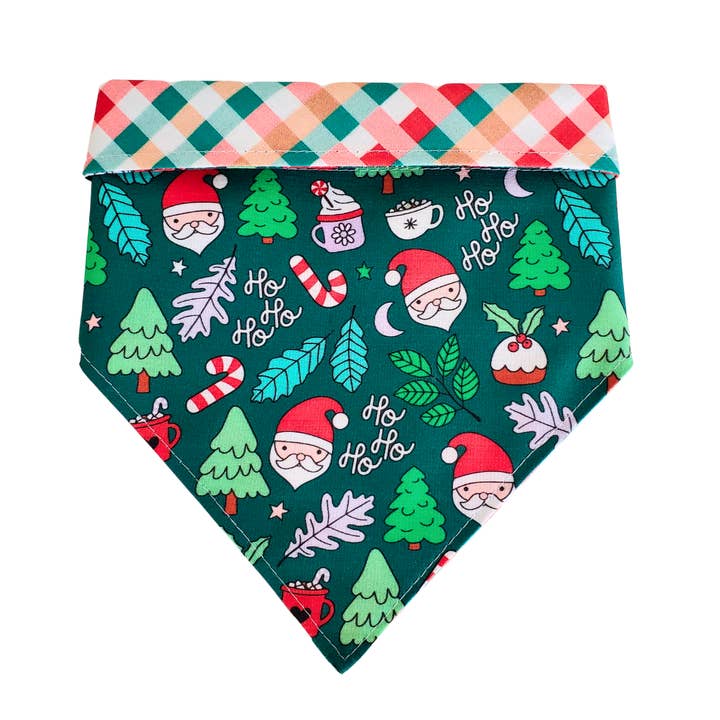 Christmas Wonderland - Bandana avec collier réversible pour chien pour la vente par Charlie & the Hound