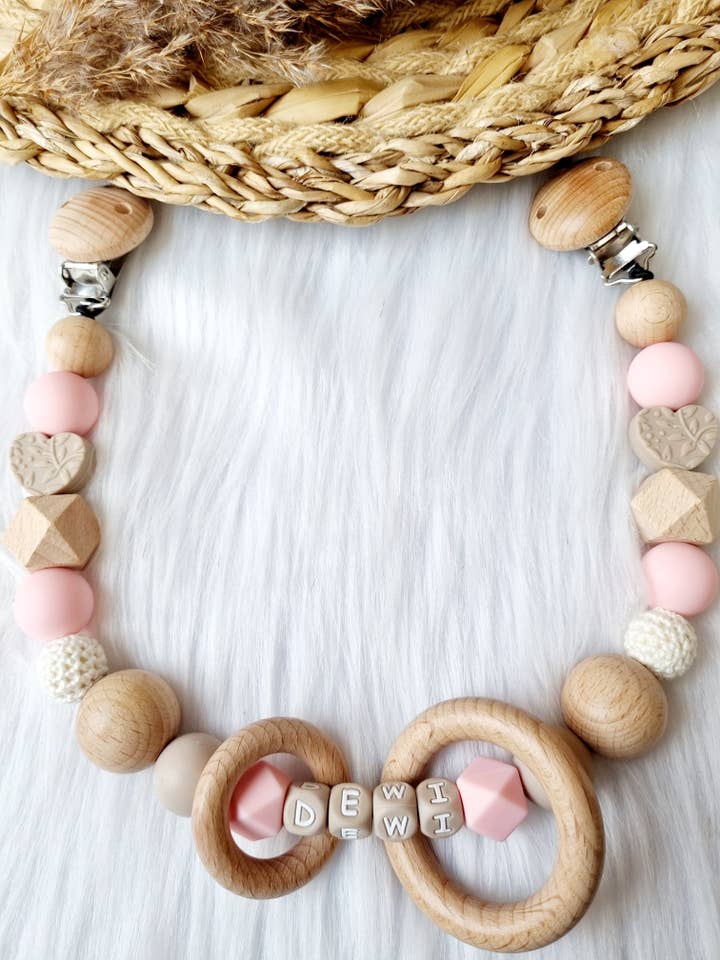 Wagenspanner Hart klei, babypink (met of zonder naam) for wholesale by Happy by Lies