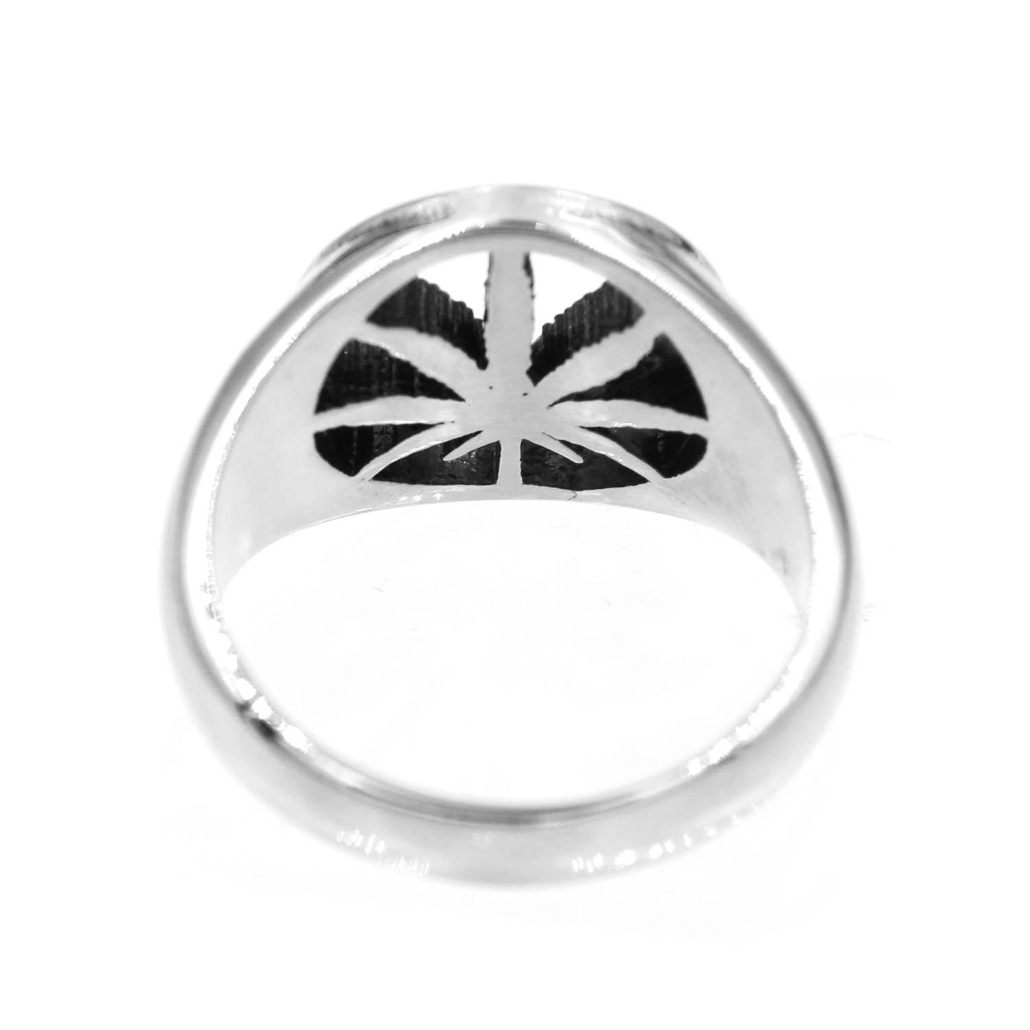 Awaken - Wholesale Zegelring - Awaken ring met cannabisblad van 316L roestvrij staal2