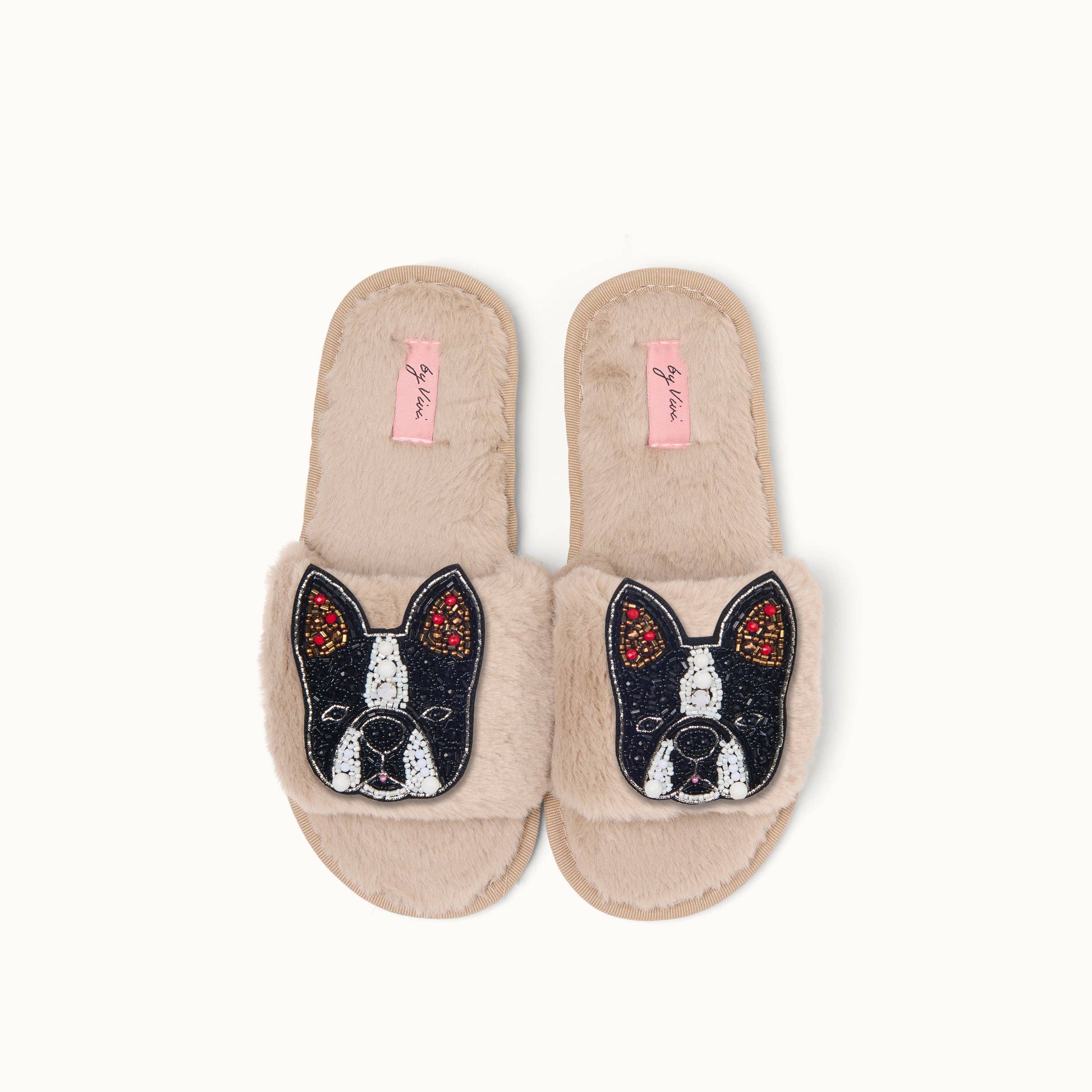 by Vivi. – Großhandel Hausschuhe – Damen – Broschenpaar für Slipper: Bulldogge8
