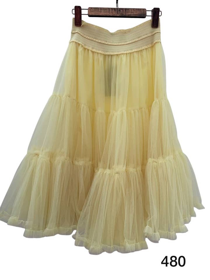 Invitadissimas - Wholesale Skirt - Women's - Pompous tulle midi skirt J87511