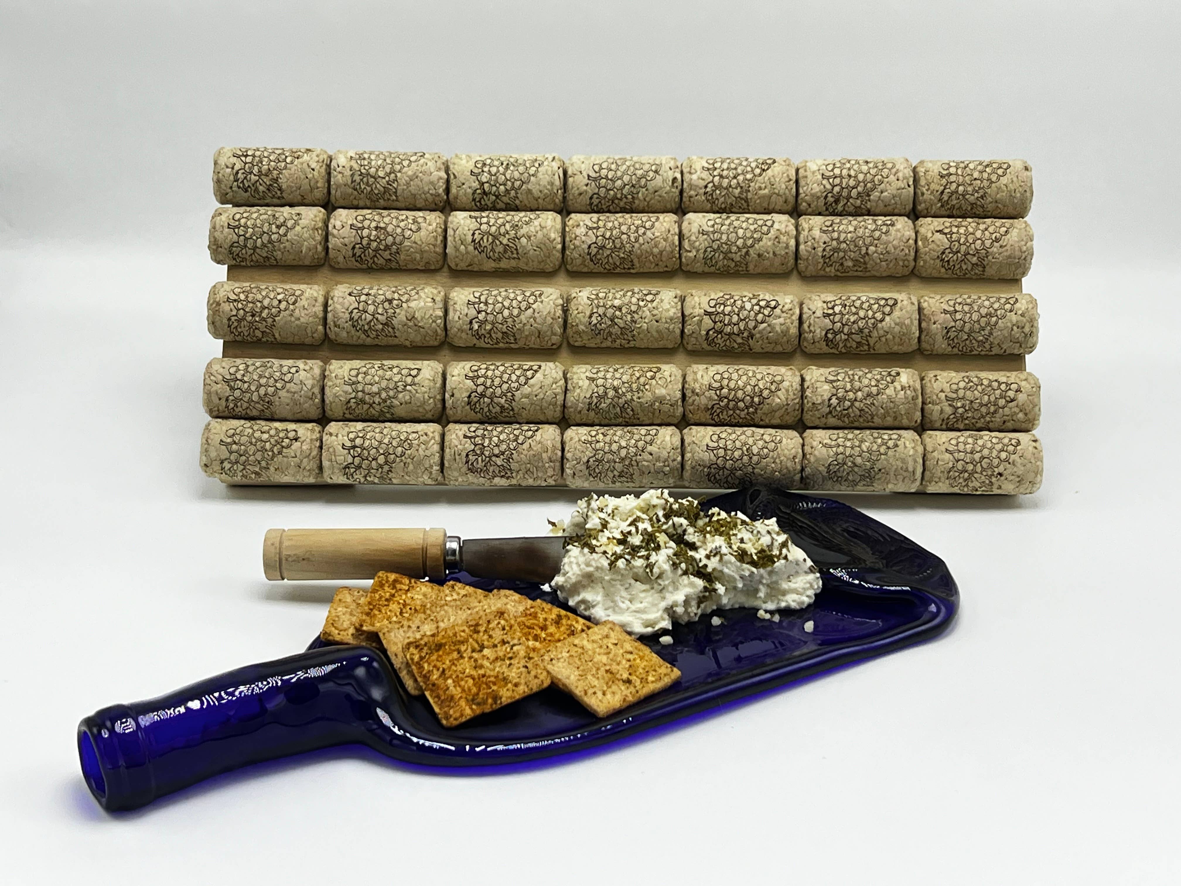 Cowgirls Re-Ride/ DBA ReCorked Creations - Vente Plateaux - Assiette d'apéritif en bouteille de vin avec épandeur9