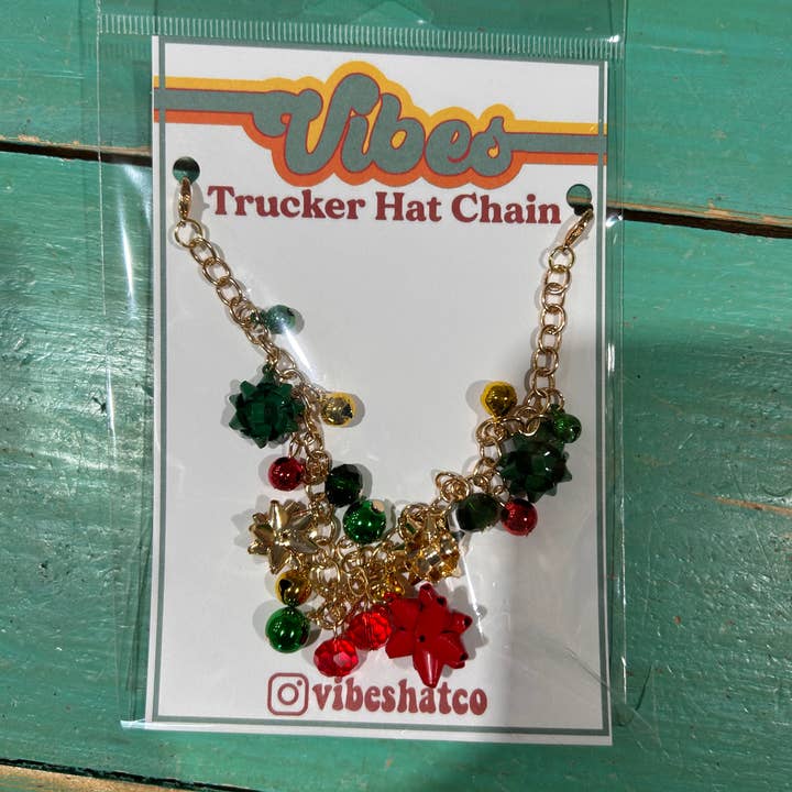 Vibes Hat Company - Wholesale Hat Accessory - Women's - Christmas Bow Trucker Chain | Hat Jewelry| Santa Chain2