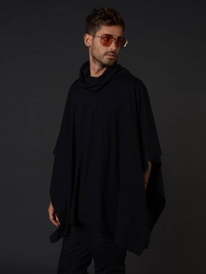 Women's Quality Yarn Poncho from Mexico for wholesale by Young God