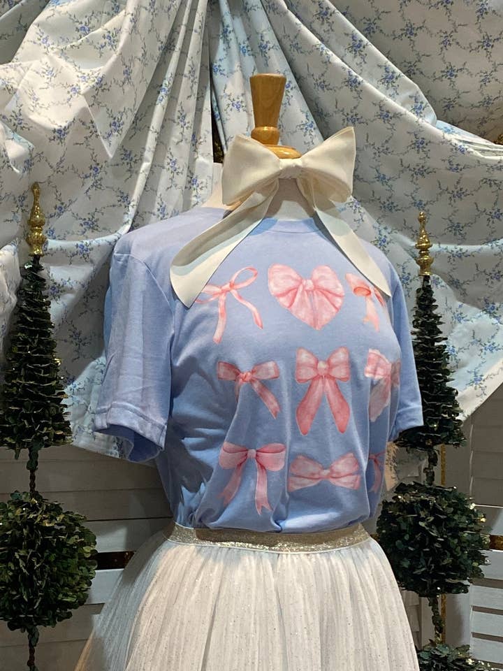 Dis-moi que je suis un t-shirt collage preppy pour la vente par Loftin Design Co