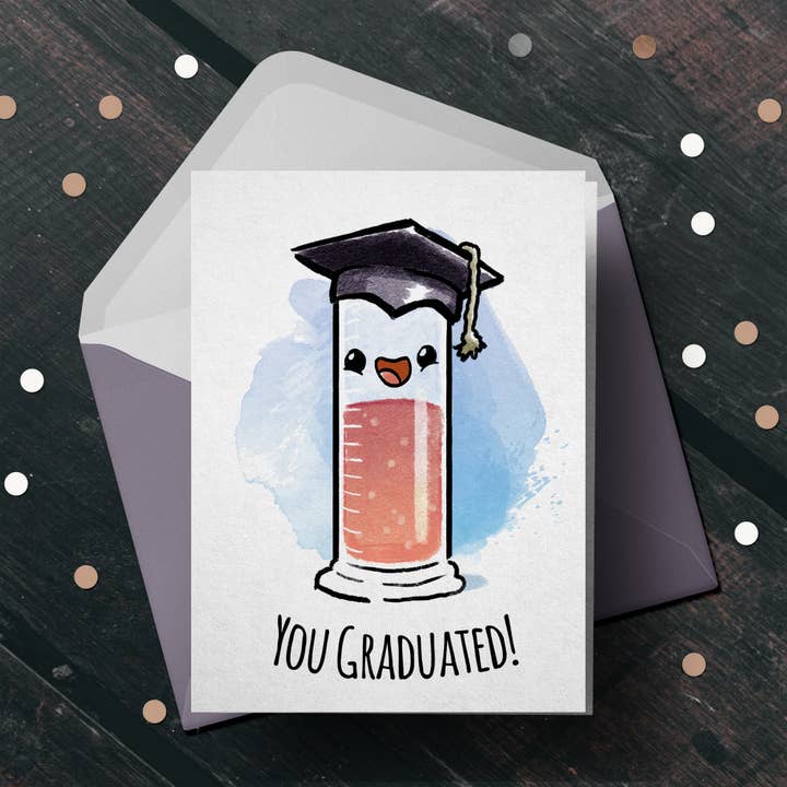Aaron Millard Illustration - Venta al por mayor Tarjetas de graduación - Tarjeta de graduación divertida «You Graduated» (cilindro)
