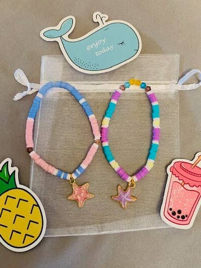Bracelets en perles Starfish pour la vente par Whitney & Willow Collection