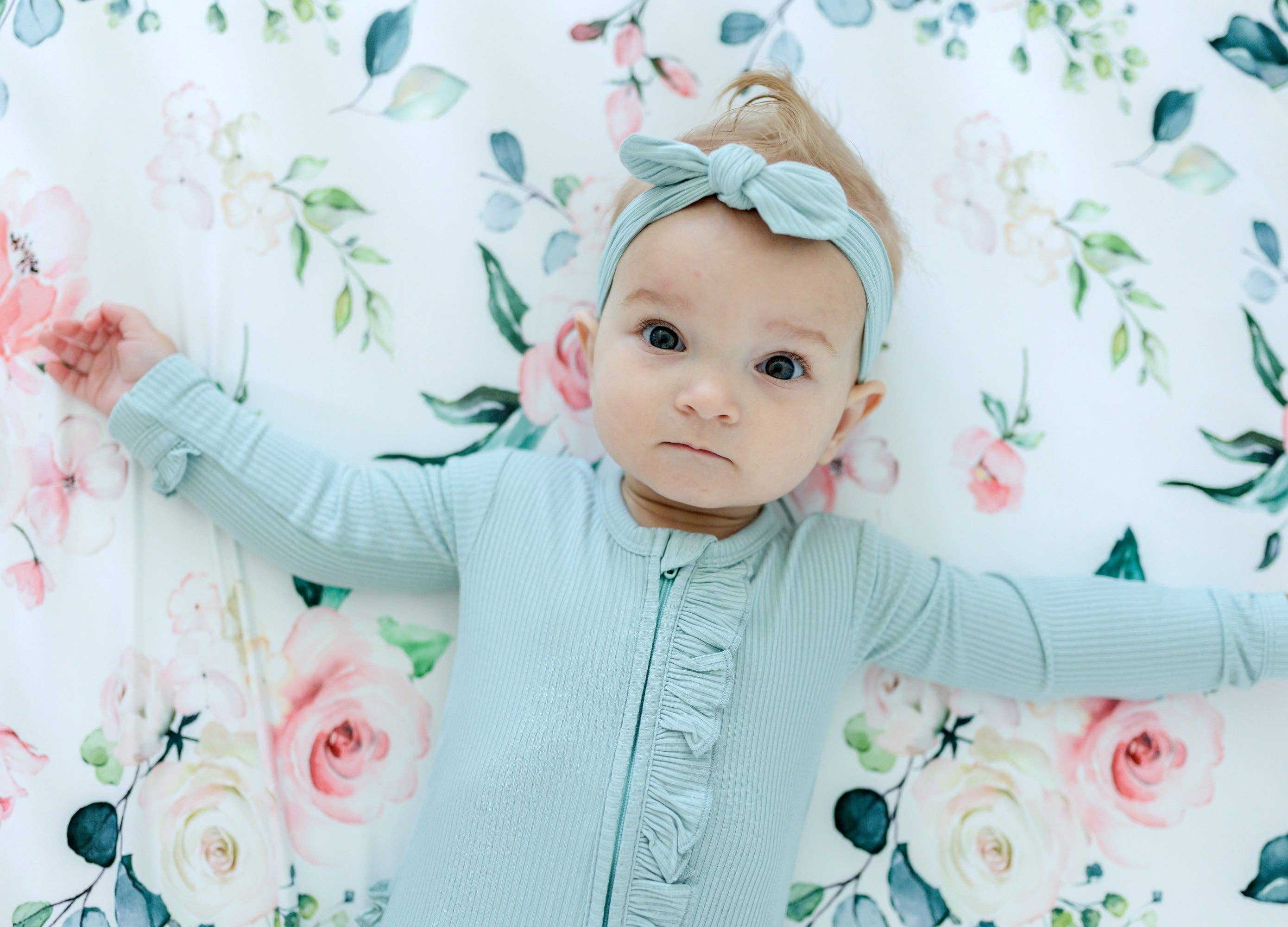 Honey Lemonade- Minky Baby Blankets and Gifts - Vente Drap pour berceau/lit pour bébé - Drap-housse pour lit bébé taille standard - Peach Floral2