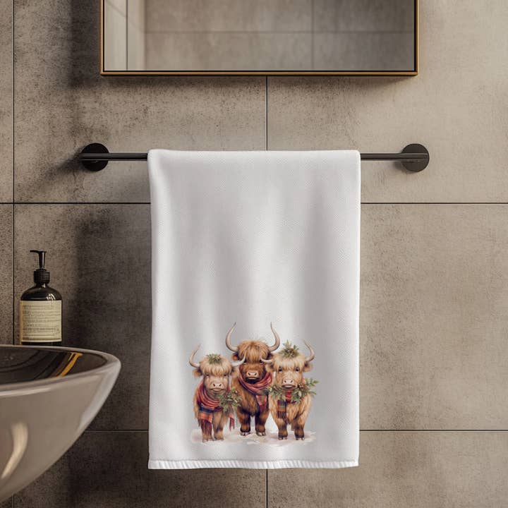 Fernville Creations - Wholesale Hand Towel - Highland Cow Holiday Hand Towel for Bath and Kitchen8