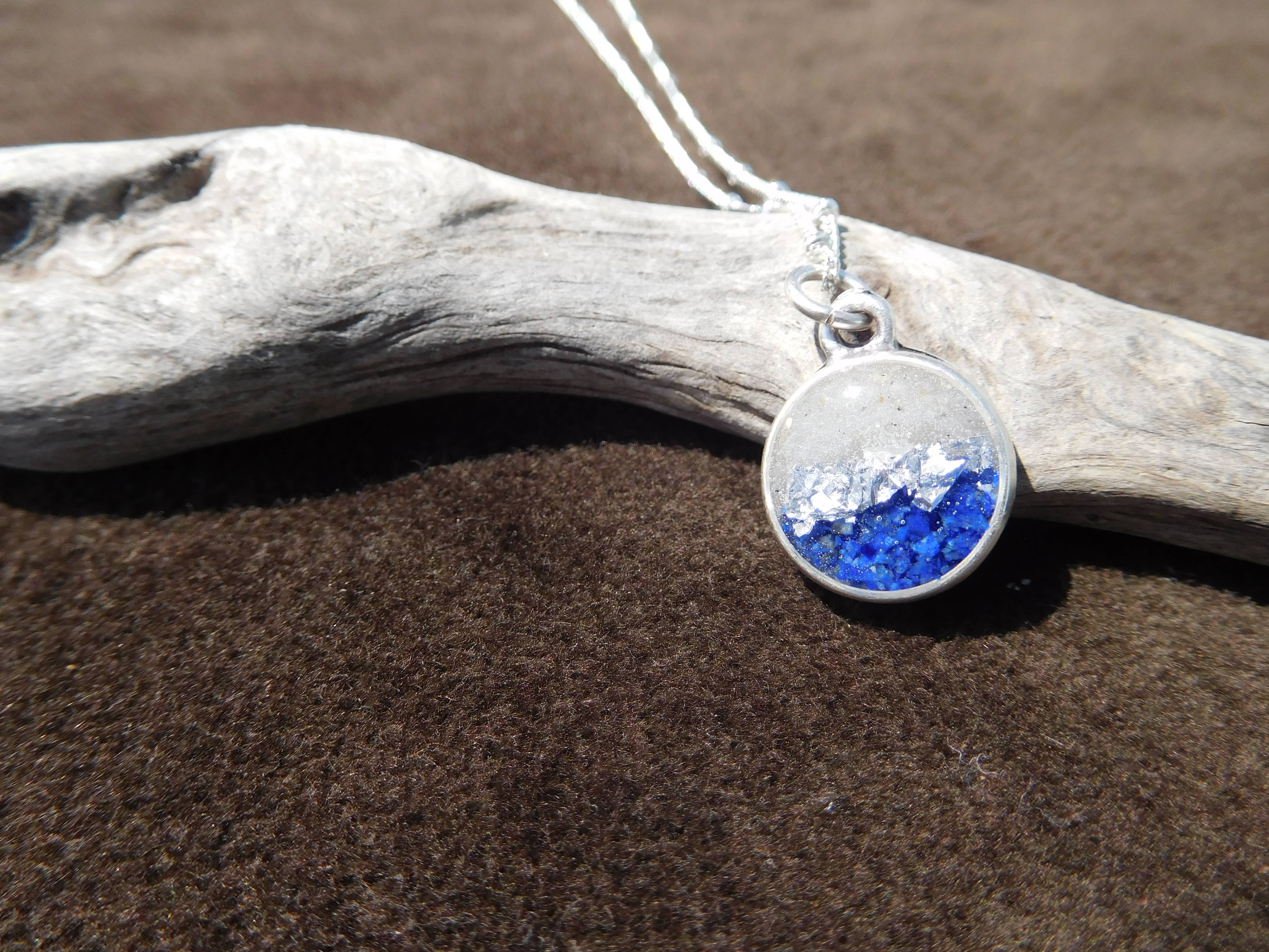 Art & Soul 30a - Wholesale Pendant/Charm Necklace - Customizable Beach Charm Necklace with Real Sand1