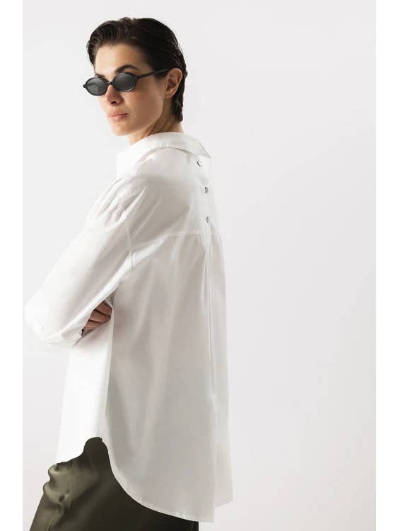 Lanidor - Wholesale Shirt - Women's - Plain Shirt With Buttoned Detail On The Back (416602-8)
