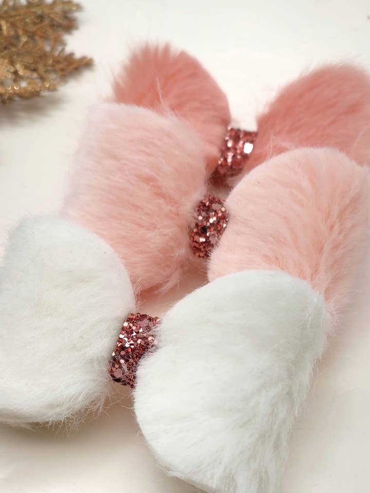 Lazo mediano de pelo sintético suave Penguin Fluff para diadema o clip para venta al por mayor de Hair Candy Boutique