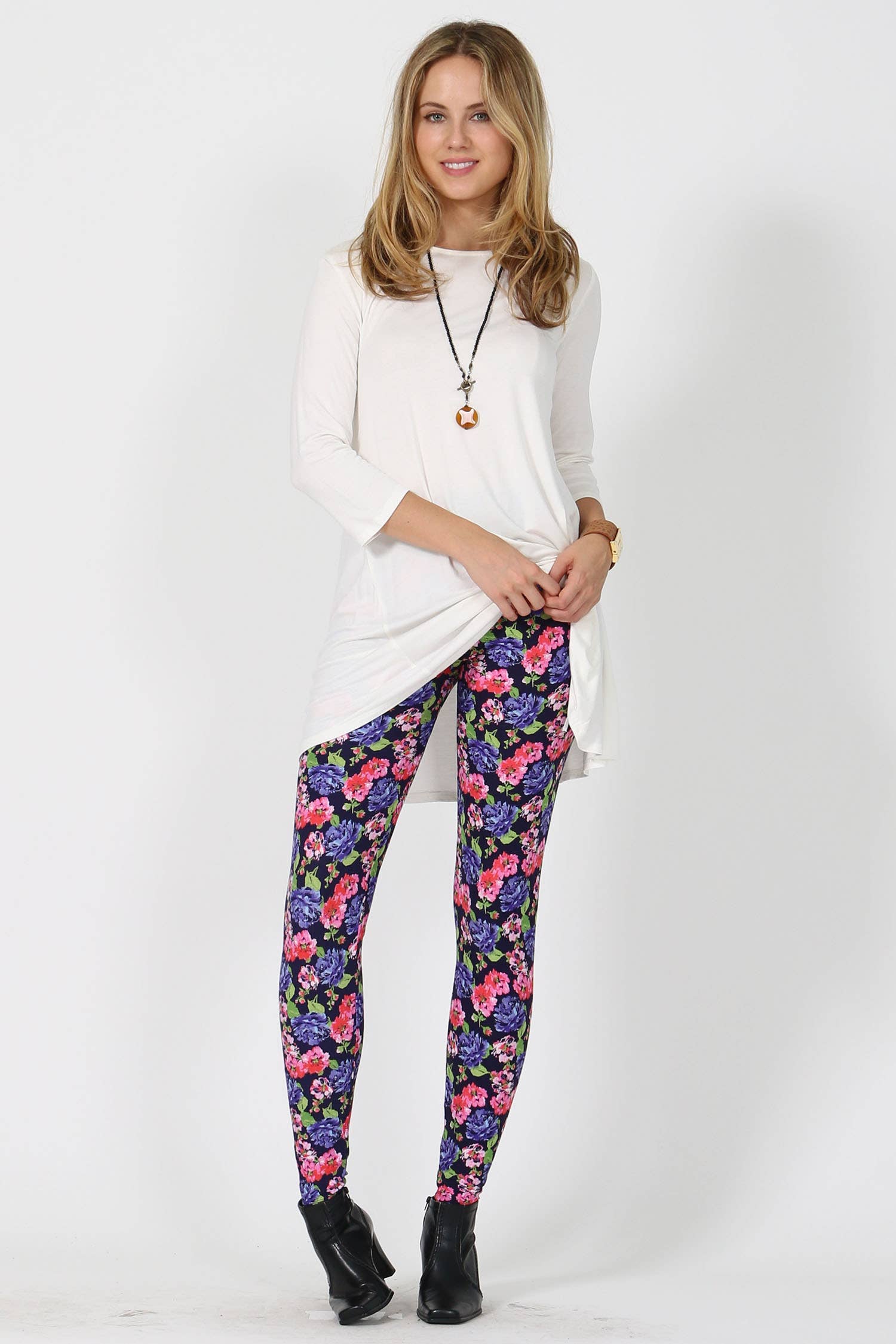 42POPS - Wholesale Tunic - Women's - 3/4 Sleeve Loose fit Tunic3