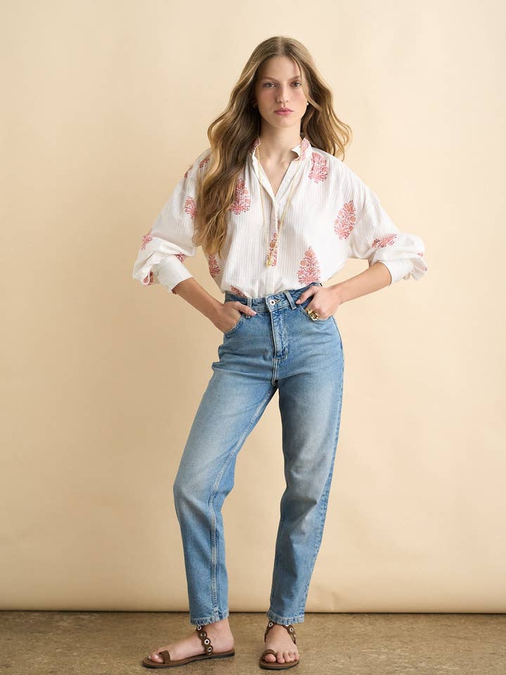 Blouse Alexa blanc cassé pour la vente par Sonmer Shop USA