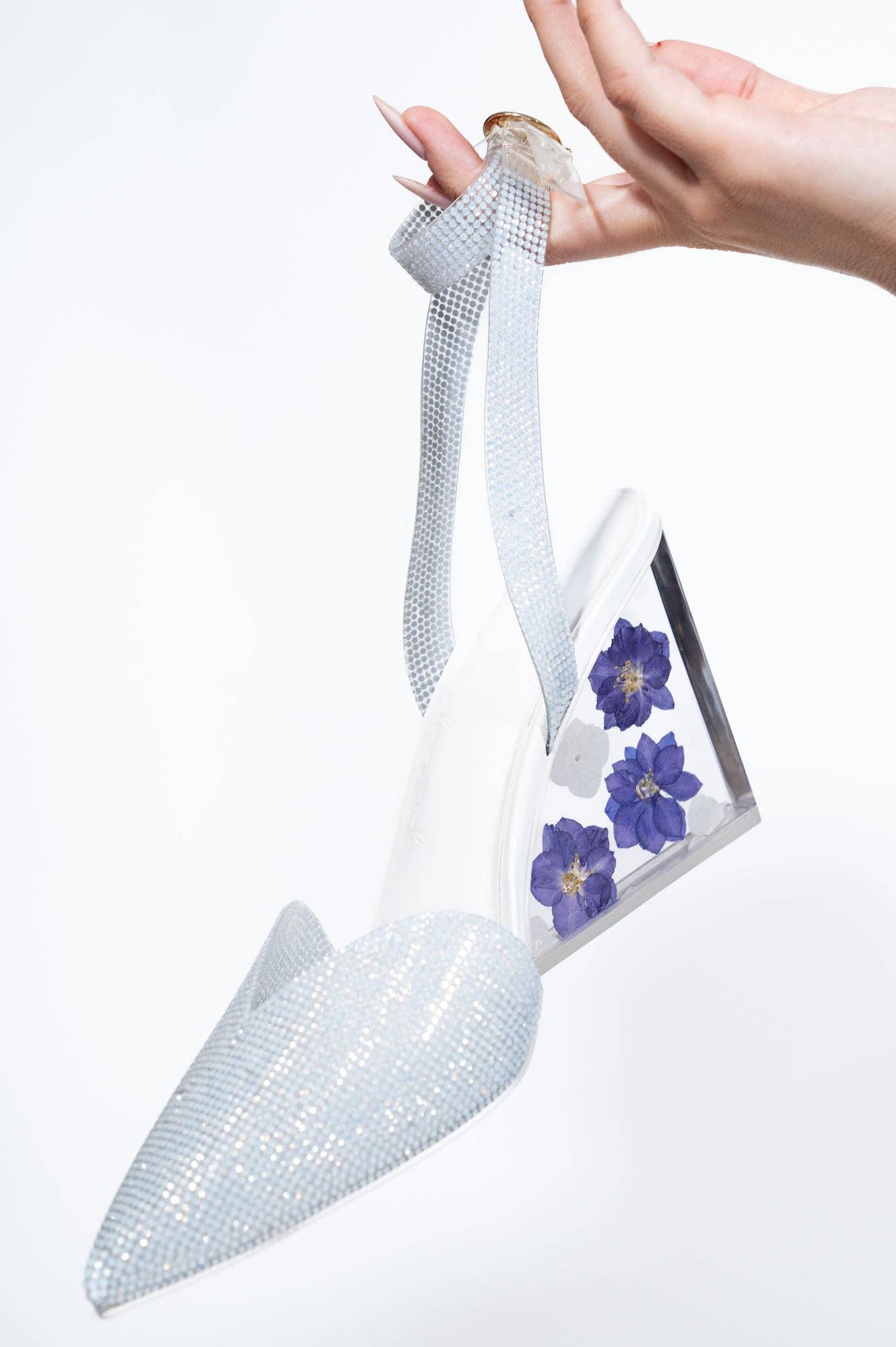 She is Cheval - Wholesale High Heels - Women's - Did my Heart Love, 'Til Now?1