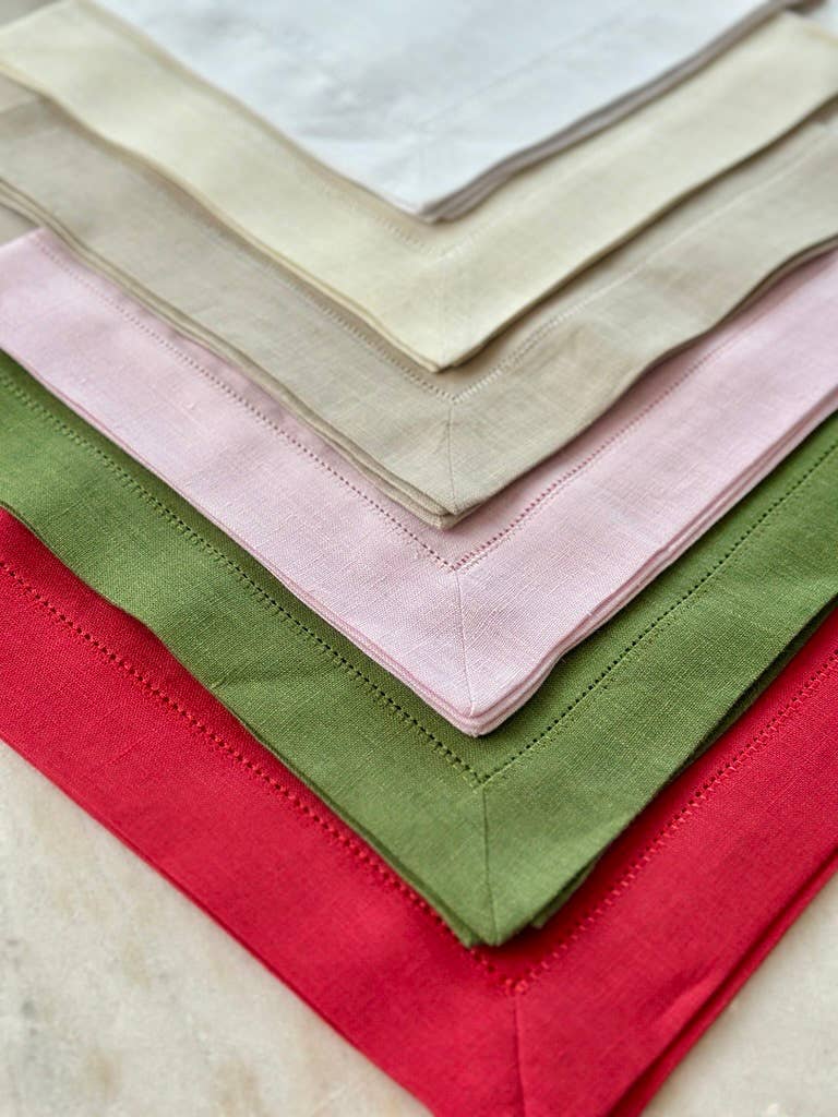 Arte Italica & Crown Linen Designs - Wholesale Dinner & Cloth Napkin - Hemstitch Large Napkin4