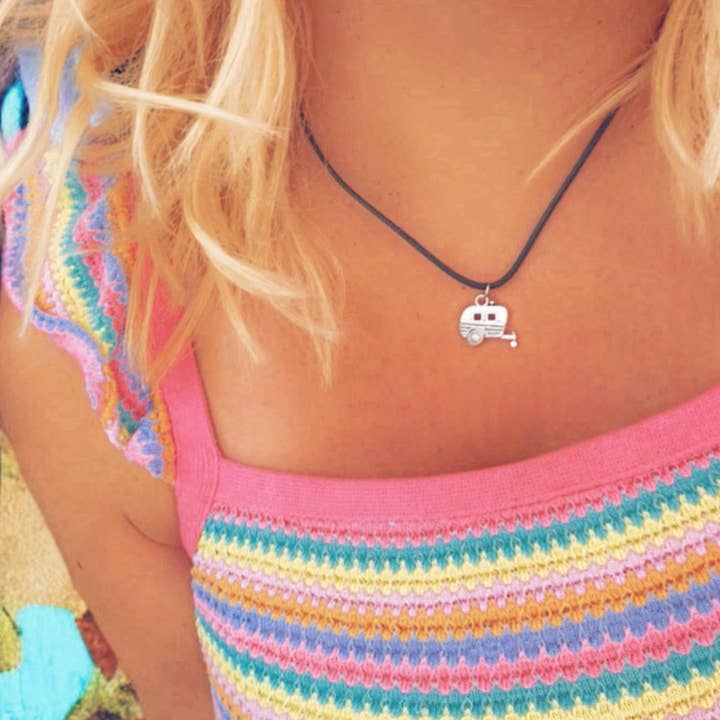 Turistadlv - Wholesale Pendant/Charm Necklace - Camping necklace, caravan necklace, camping gift, caravan charm, camper, camping jewelry, traveler gift, camper necklace2