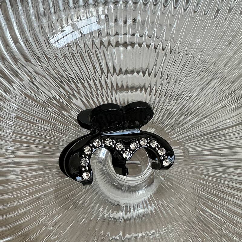 Tourtiwi - Wholesale Hair Clip - Women's - Acetate Small Diamond M-Shaped Hair Claw Clip0