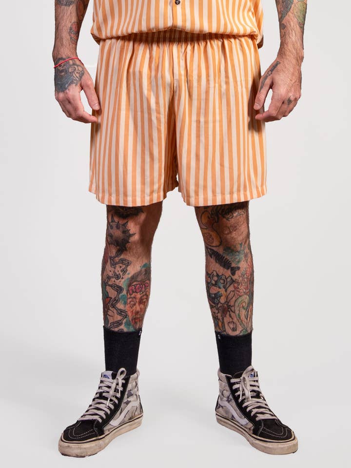 Cali Stripes Shorts for engroshandel hos Auê Clothing