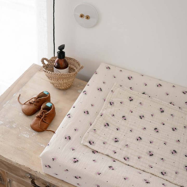 CHANGING MAT COVER FANNY APPLE LILAC for wholesale by Rose in April