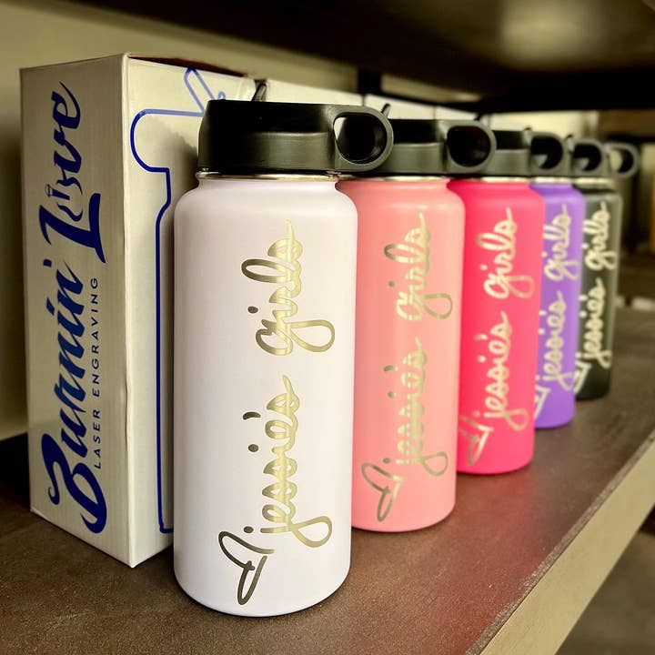 Burnin Love Laser Engraving - Vente Bouteilles d'eau - Gourdes gravées au laser Burnin' Love de 32 oz (946 ml)19