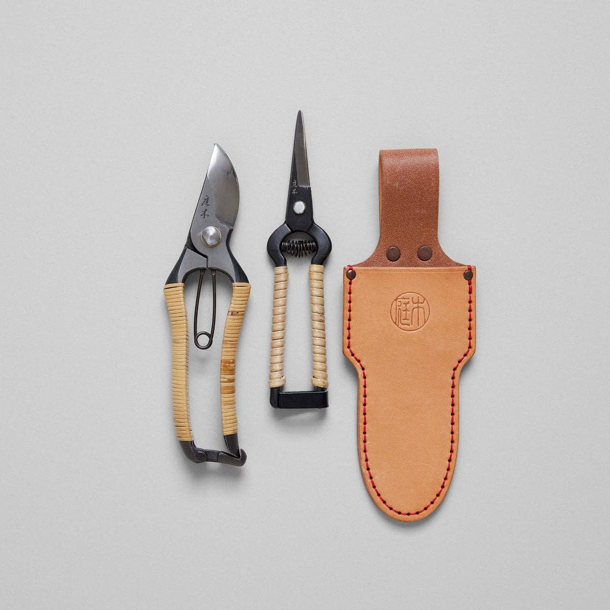 Bloomist – wholesale Trädgårdsverktyg – Niwaki Rattan Sekatörer2