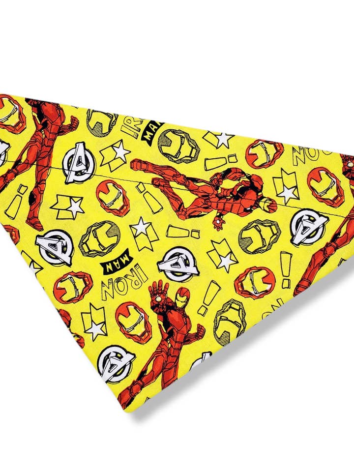 Iron Man Halstuch für den Großhandel von Pawtastic Attire